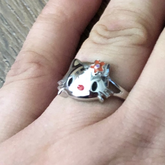 HELLO KITTY-NWT Silver Tone RING - Picture 4 of 11